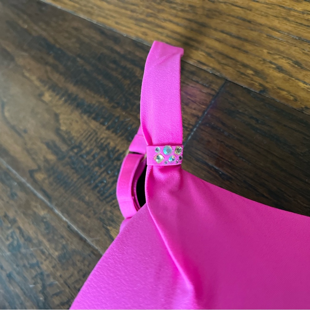 Victoria’s Secret - Picture 2 of 13